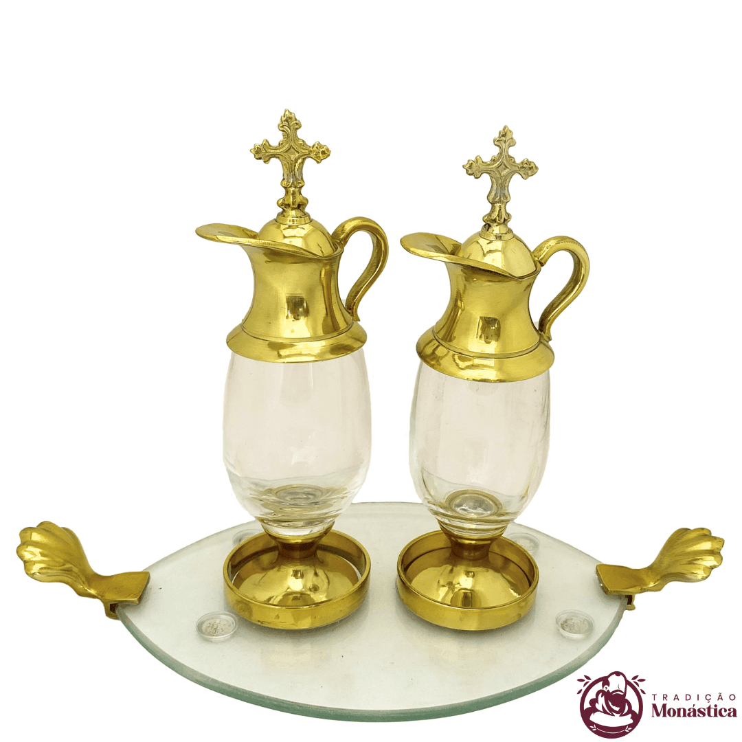 Conjunto de Galhetas de Vidro e Metal - Banhada em Ouro