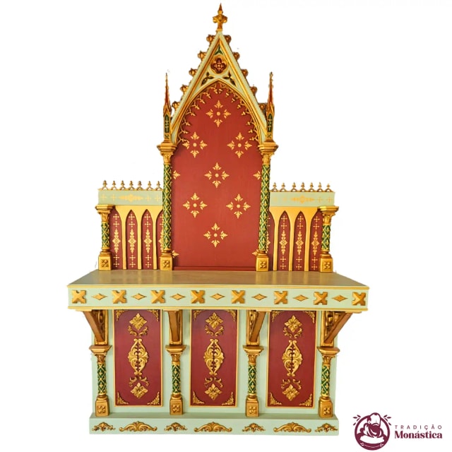Altar-Mor estilo Gótico - Igreja Católica