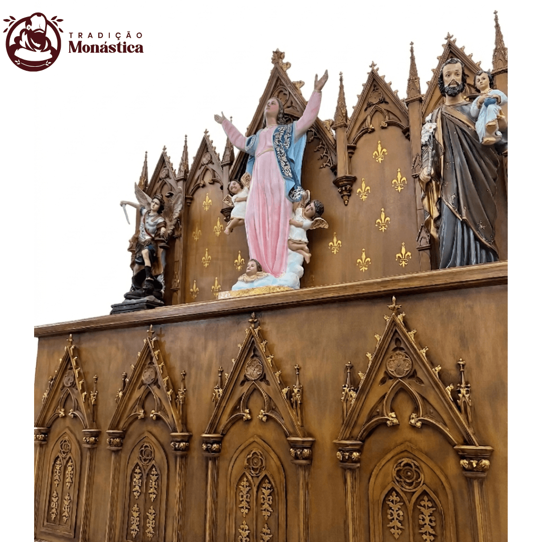 Altar Gótico em Madeira - Exclusivo - 2