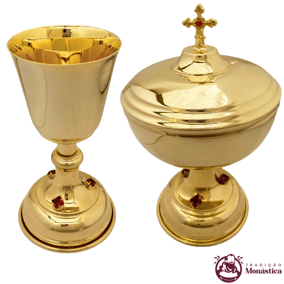 Conjunto de Cálice e Âmbula com Detalhes em Pedras Vermelhas -  Pequeno - 1