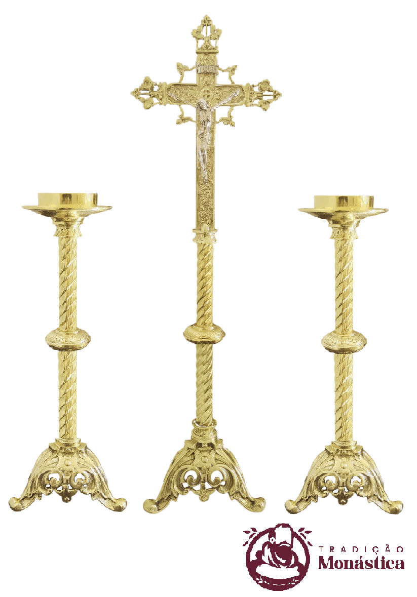 Conjunto de Castiçais de Vela e Cruz Para Altar - Tripé - 3pçs Bronze - 1