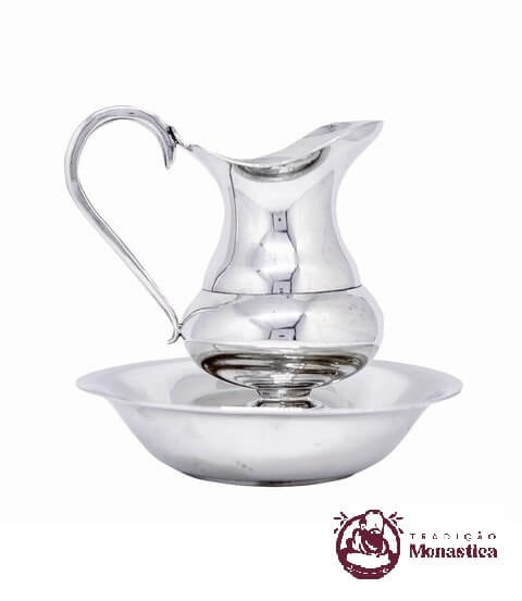 Conjunto de Lavabo - Pequeno - Igreja Católica Conjunto de Lavabo - Pequeno - Igreja Católica