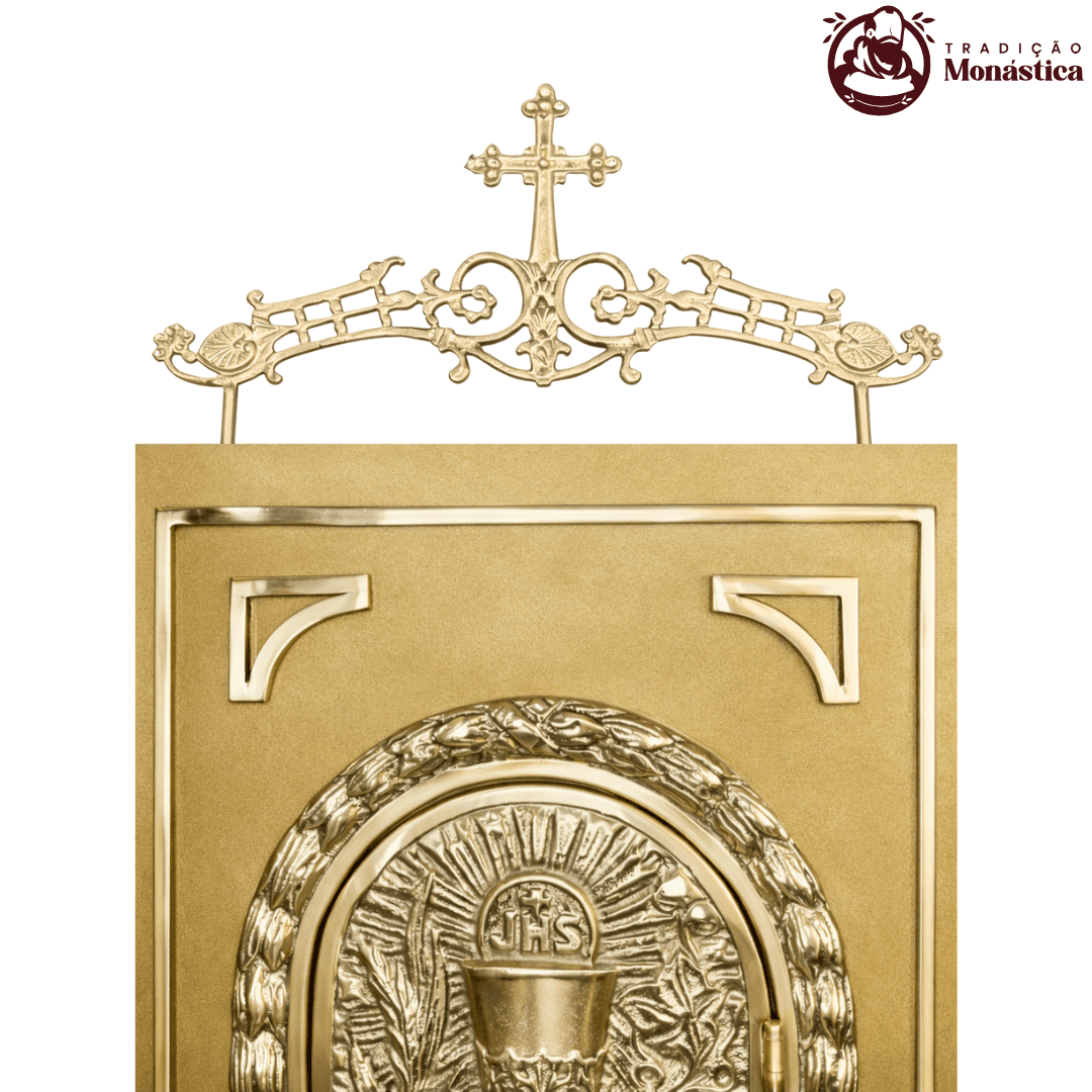 Sacrário Clássico com Coroa e Porta Trabalhada - 4