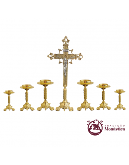 Conjunto De Castiçais Escadinha Para Altar e Cruz 7 Peças 
